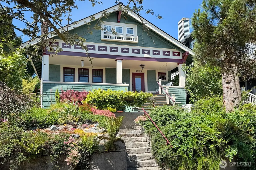 4655 Eastern Avenue N Seattle WA 98103
