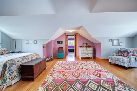 4655 Eastern Avenue N Seattle WA 98103