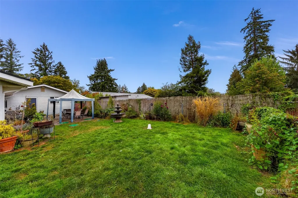 13006 160th Avenue SE Renton WA 98059