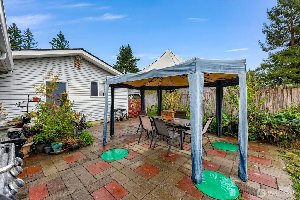 13006 160th Avenue SE Renton WA 98059