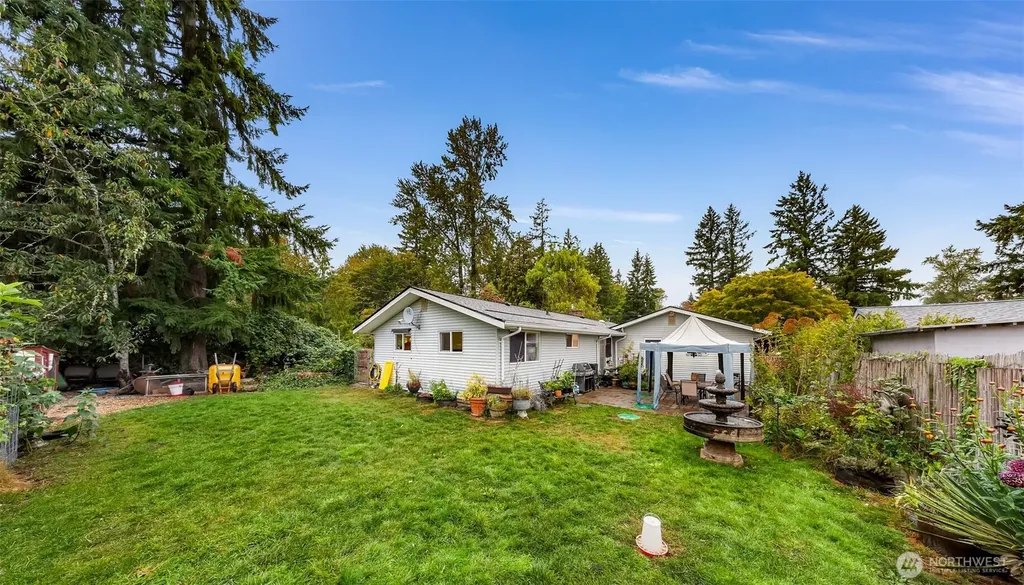 13006 160th Avenue SE Renton WA 98059