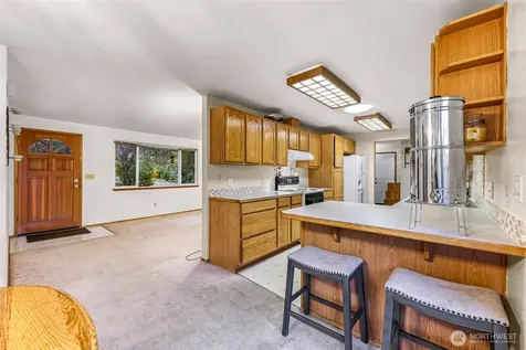 13006 160th Avenue SE Renton WA 98059