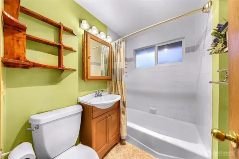 13006 160th Avenue SE Renton WA 98059
