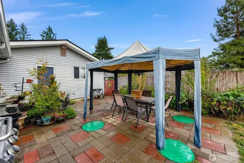 13006 160th Avenue SE Renton WA 98059