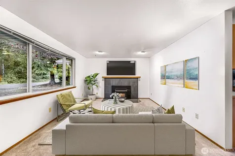 13006 160th Avenue SE Renton WA 98059
