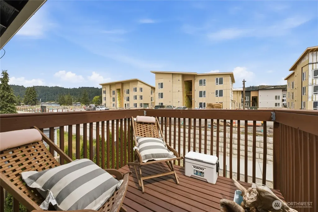15717 63rd Court St E Sumner WA 98390