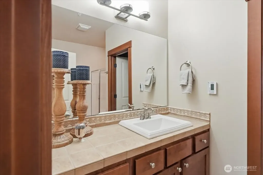 135 Red Hawk Drive Orondo WA 98843