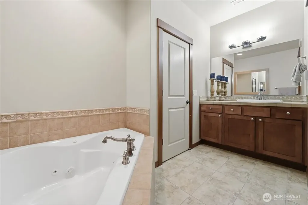 135 Red Hawk Drive Orondo WA 98843