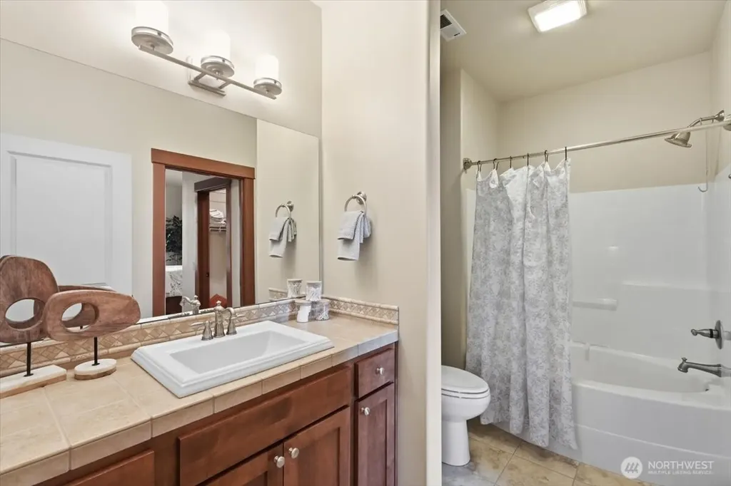 135 Red Hawk Drive Orondo WA 98843