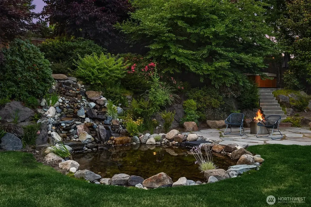 6340 NE Windermere Road Seattle WA 98105