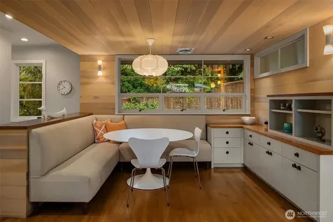 6340 NE Windermere Road Seattle WA 98105