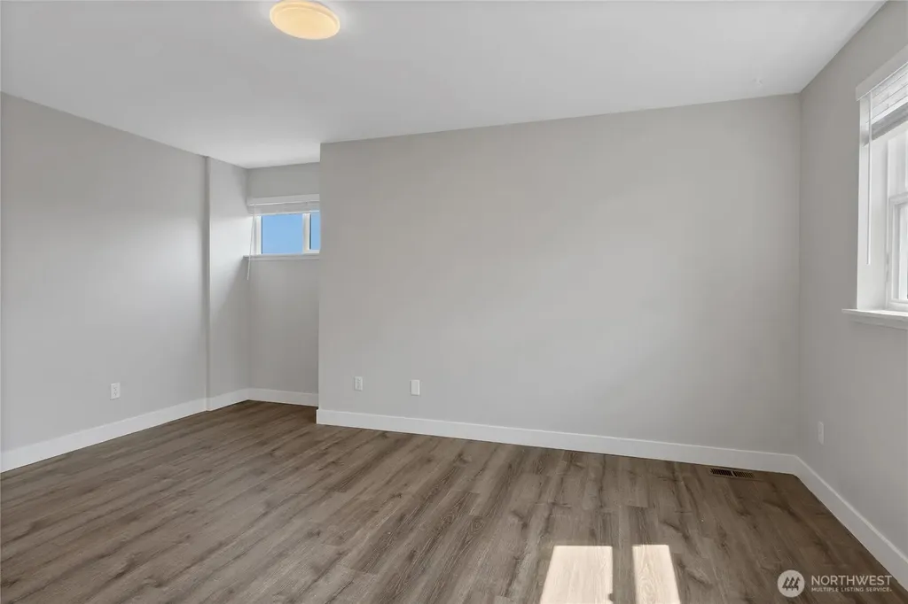 12116 SE 280th Street Kent WA 98030