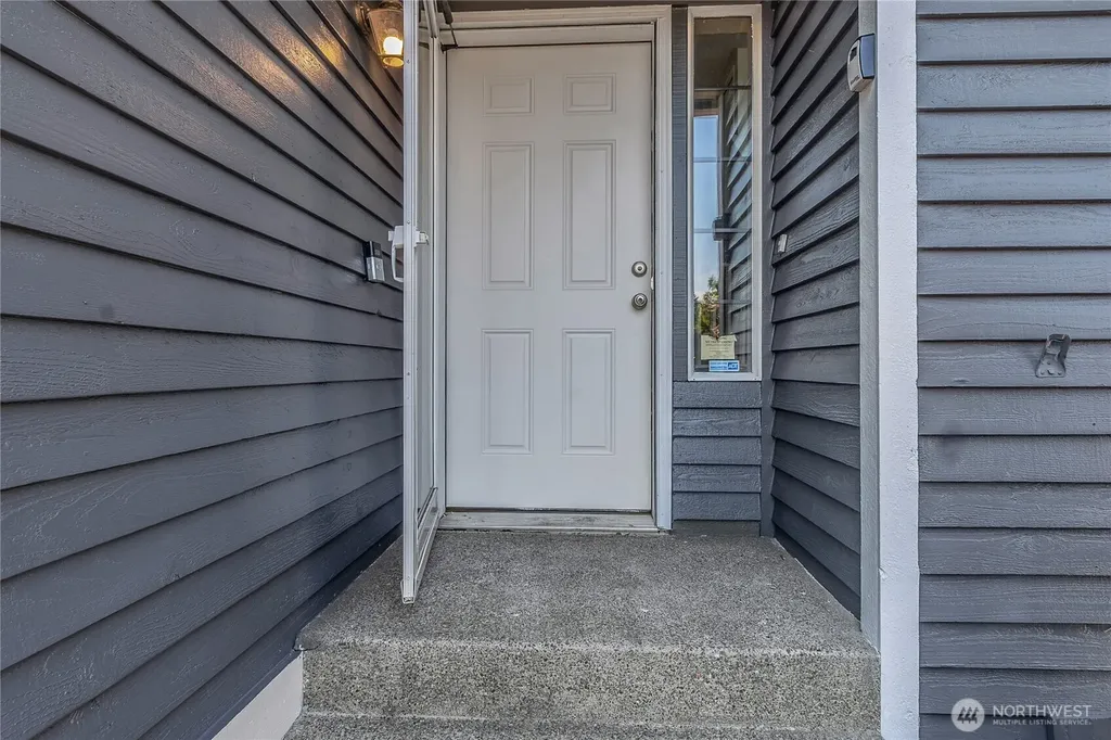 12116 SE 280th Street Kent WA 98030