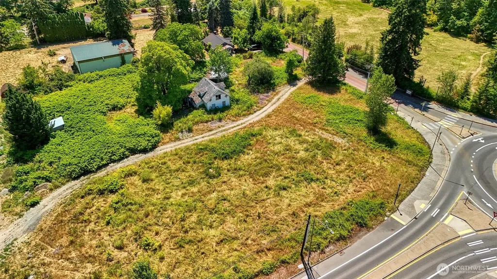 19711 NE Union Hill Rd & 7740 196th Avenue NE Redmond WA 98053