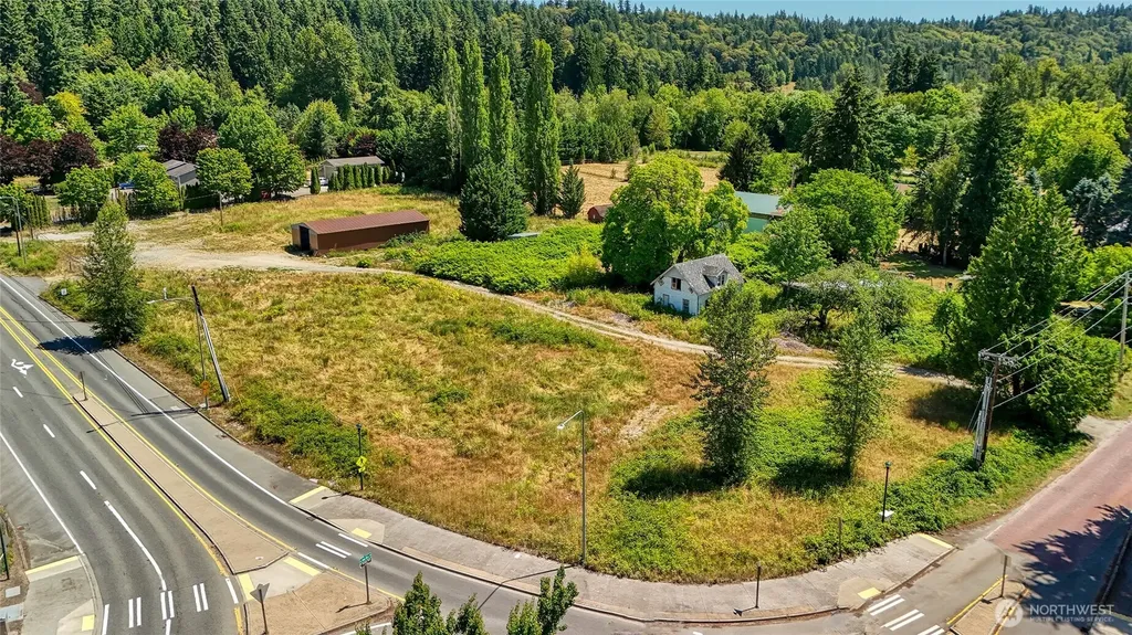 19711 NE Union Hill Rd & 7740 196th Avenue NE Redmond WA 98053