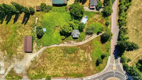 19711 NE Union Hill Rd & 7740 196th Avenue NE Redmond WA 98053