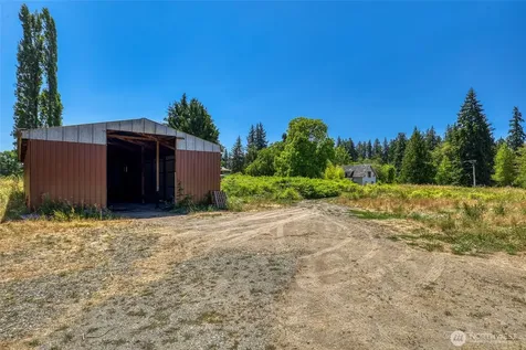 19711 NE Union Hill Rd & 7740 196th Avenue NE Redmond WA 98053