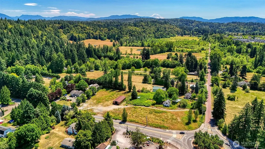 7740 196th Avenue NE Redmond WA 98053