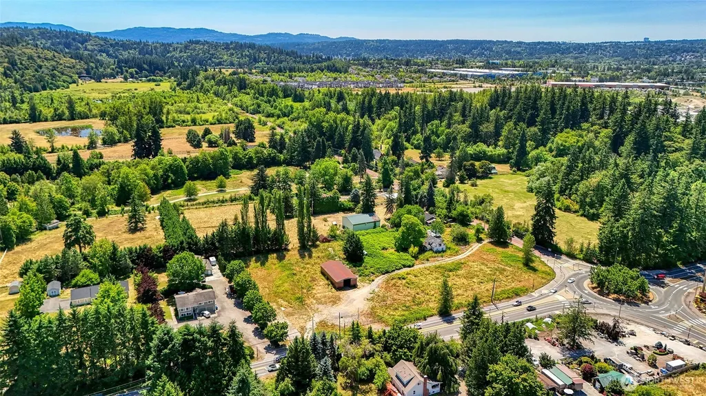 7740 196th Avenue NE Redmond WA 98053