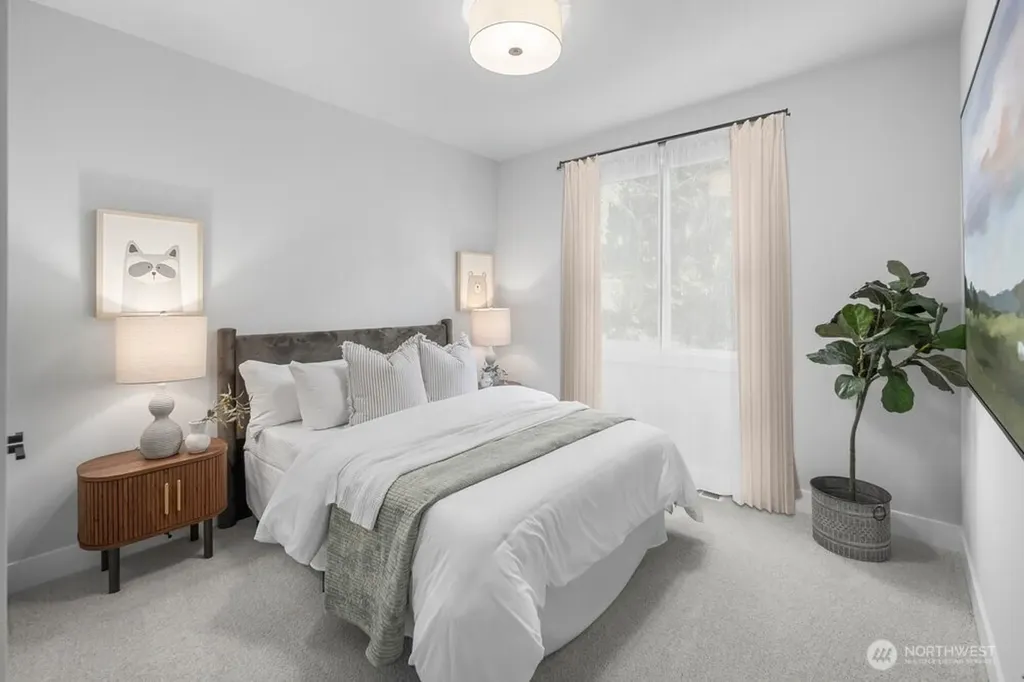 15516 NE 53rd Place Redmond WA 98052