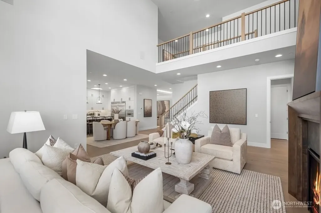 15516 NE 53rd Place Redmond WA 98052
