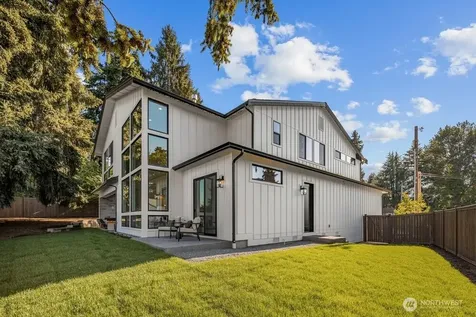 15516 NE 53rd Place Redmond WA 98052