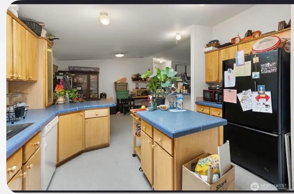 1612 2nd Avenue Grayland WA 98547