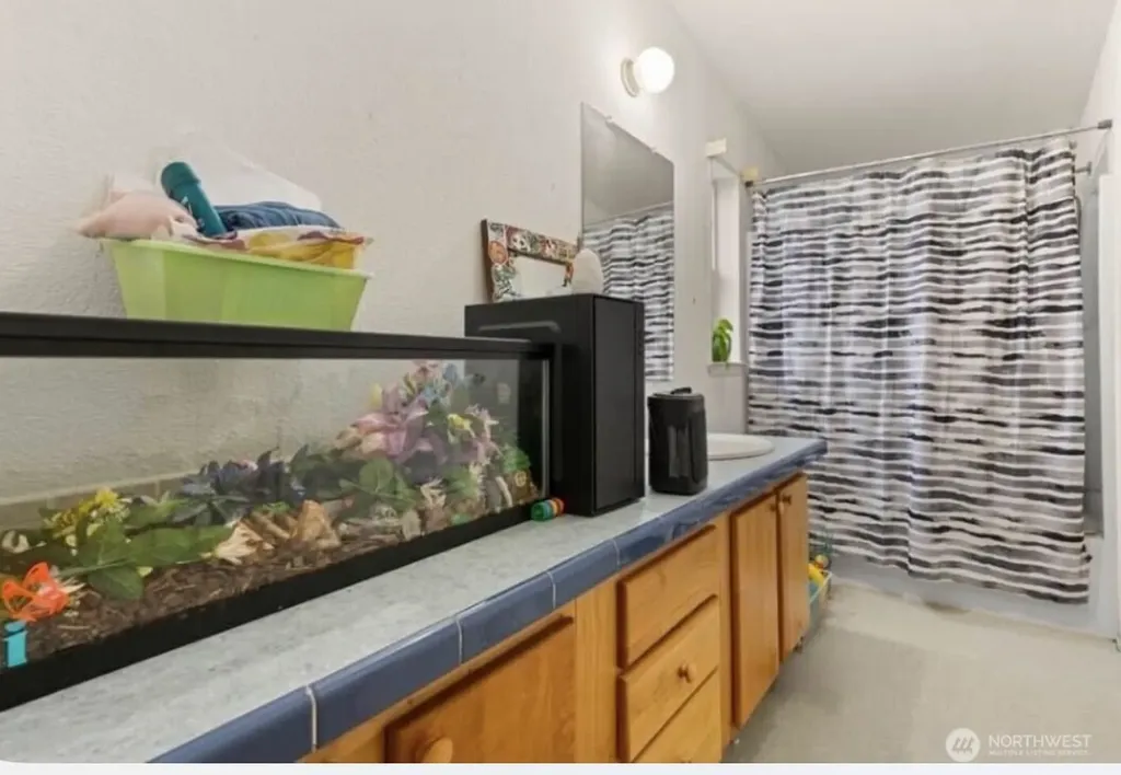 1612 2nd Avenue Grayland WA 98547