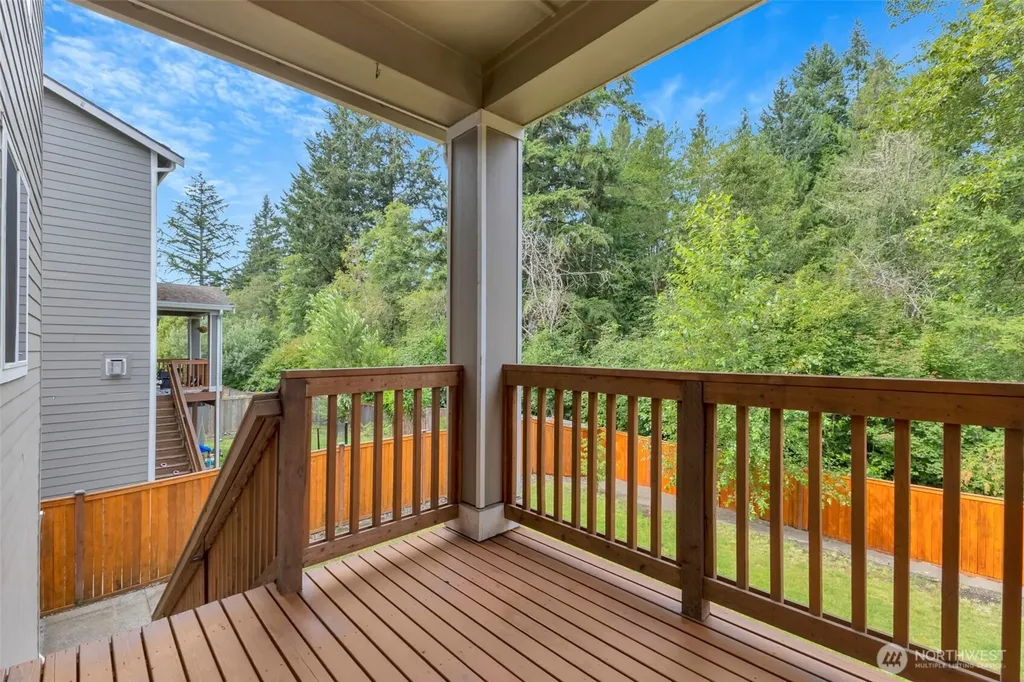 14206 67th Avenue E Puyallup WA 98373