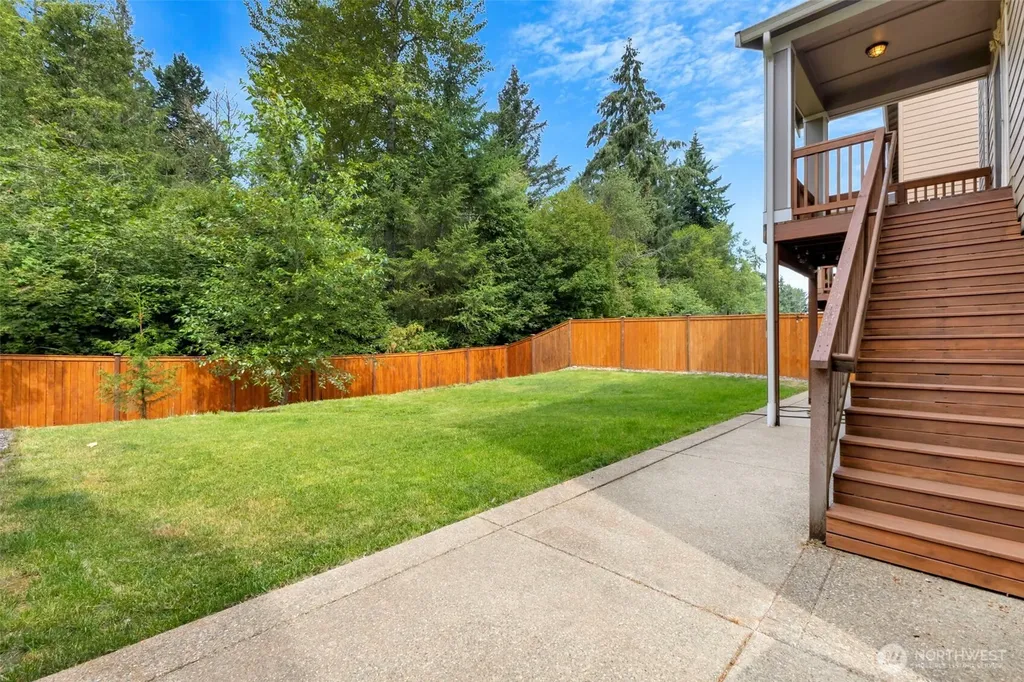 14206 67th Avenue E Puyallup WA 98373