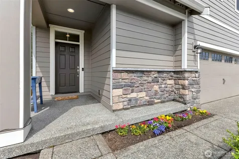 14206 67th Avenue E Puyallup WA 98373