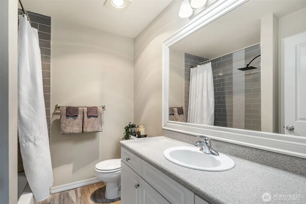 15150 140th Way SE Renton WA 98058