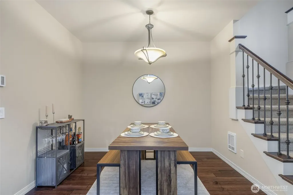 15150 140th Way SE Renton WA 98058