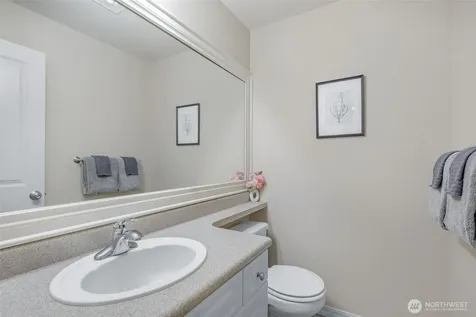 15150 140th Way SE Renton WA 98058