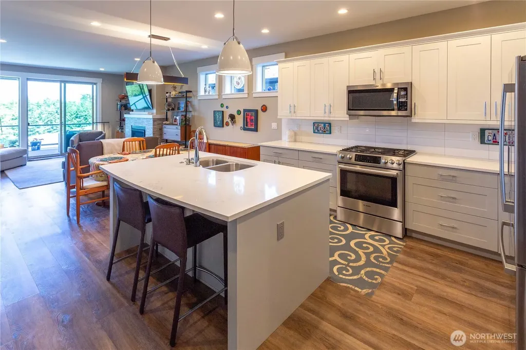 4938 Portalis Way Anacortes WA 98221