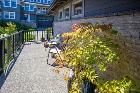 4938 Portalis Way Anacortes WA 98221