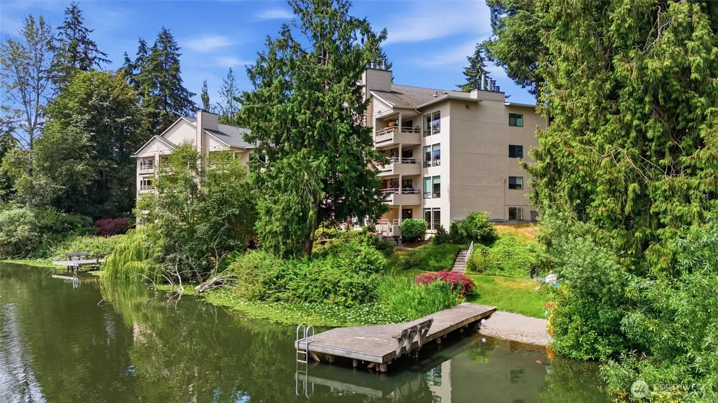 19528 Echo Lake Place N Shoreline WA 98133
