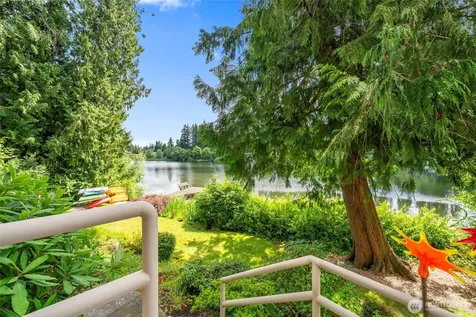 19528 Echo Lake Place N Shoreline WA 98133