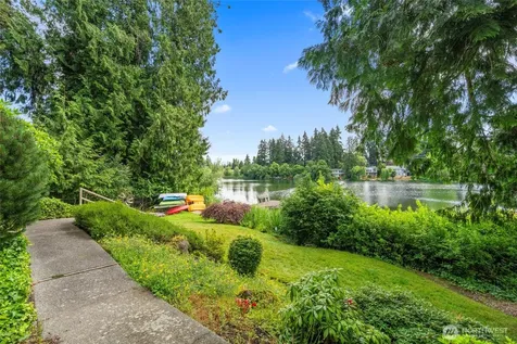 19528 Echo Lake Place N Shoreline WA 98133