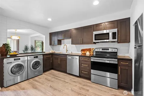 19528 Echo Lake Place N Shoreline WA 98133
