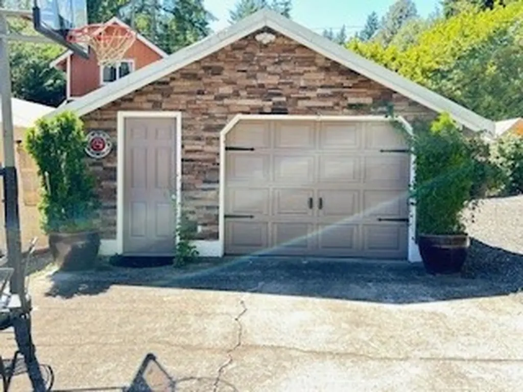 18812 NE 133rd Street Kirkland WA 98072