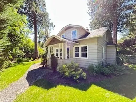 18812 NE 133rd Street Kirkland WA 98072