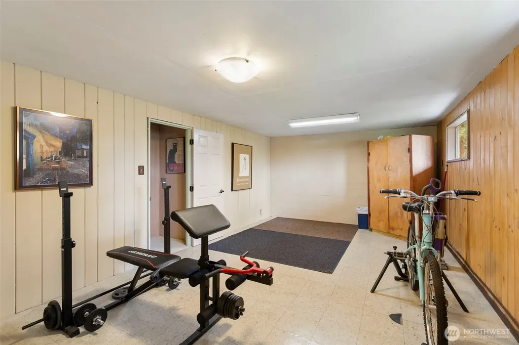 2722 Vincent Way NW Bremerton WA 98312
