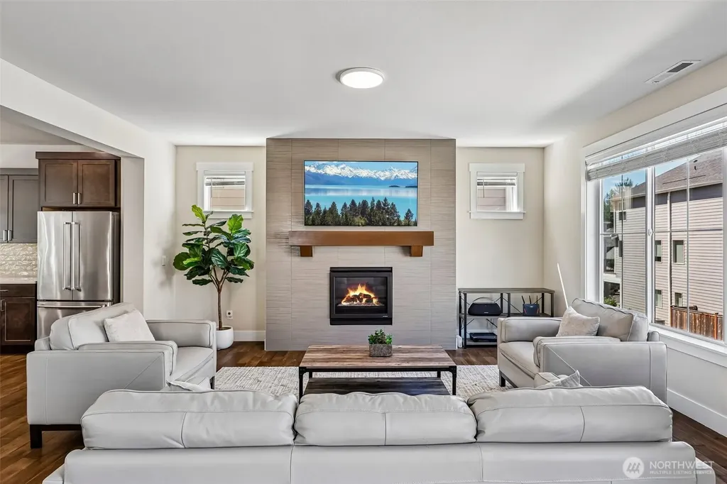 19729 Meridian Place W Bothell WA 98012