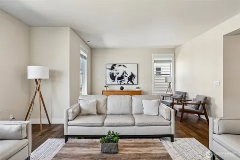 19729 Meridian Place W Bothell WA 98012