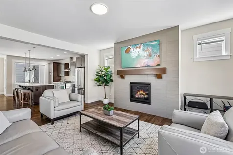 19729 Meridian Place W Bothell WA 98012