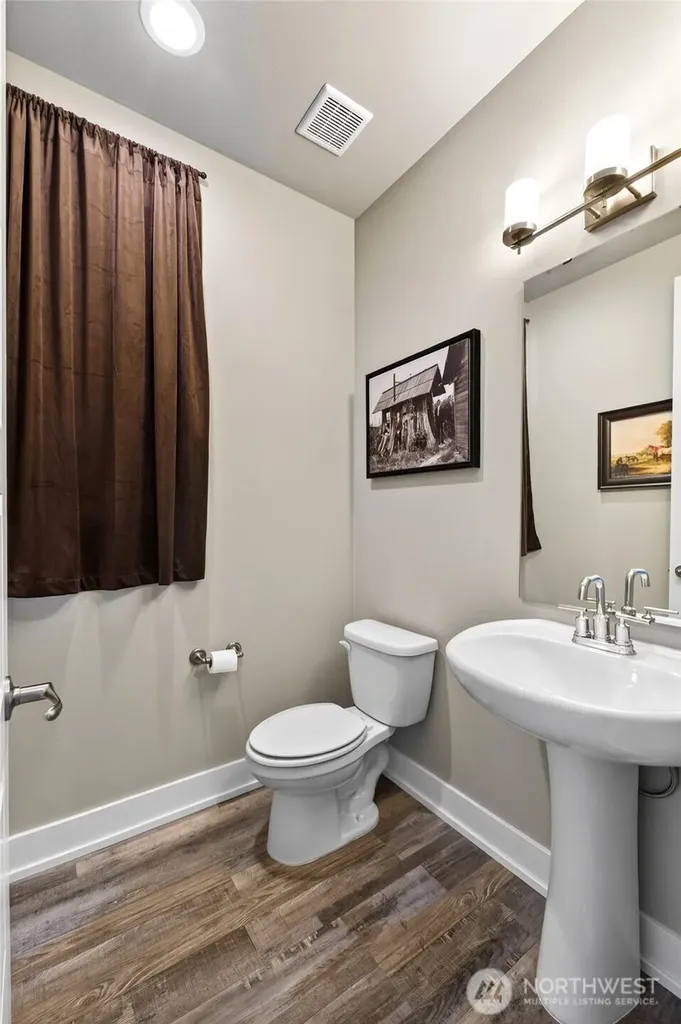 18852 129th Street E Bonney Lake WA 98391
