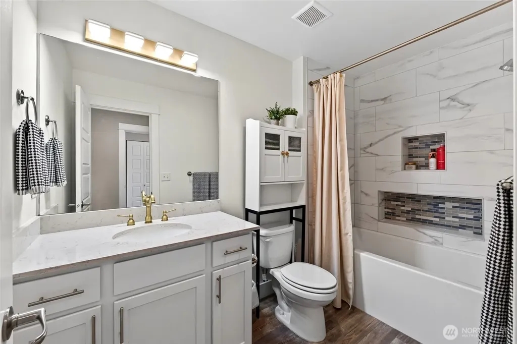 18852 129th Street E Bonney Lake WA 98391