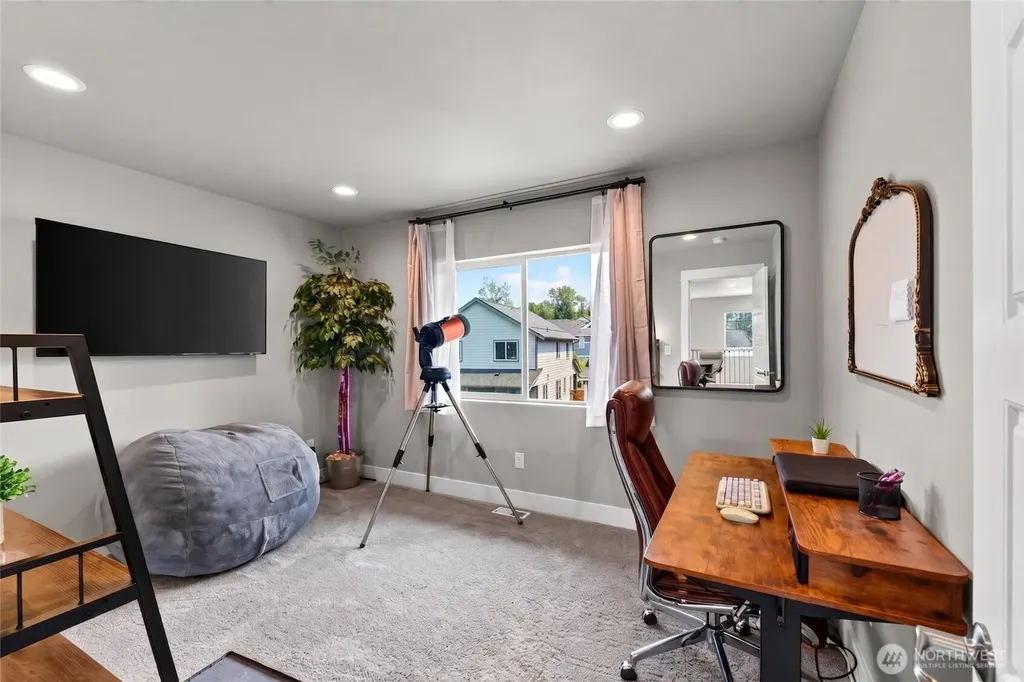18852 129th Street E Bonney Lake WA 98391