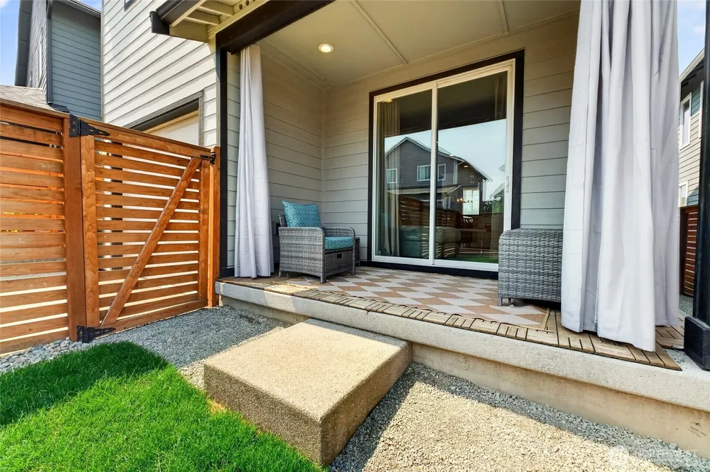 18852 129th Street E Bonney Lake WA 98391